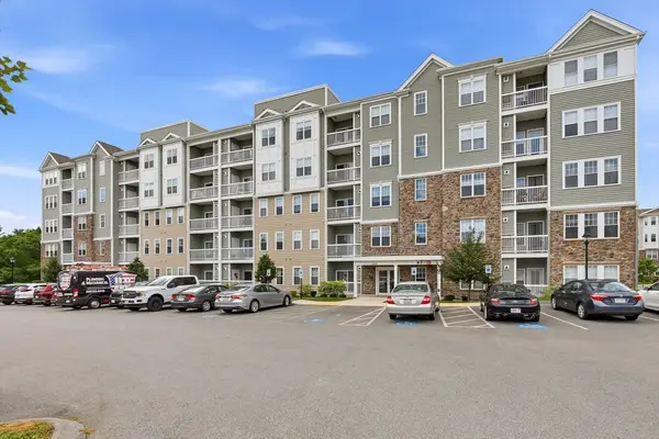 260 Martins Landing Way #202, North Reading, MA 01864