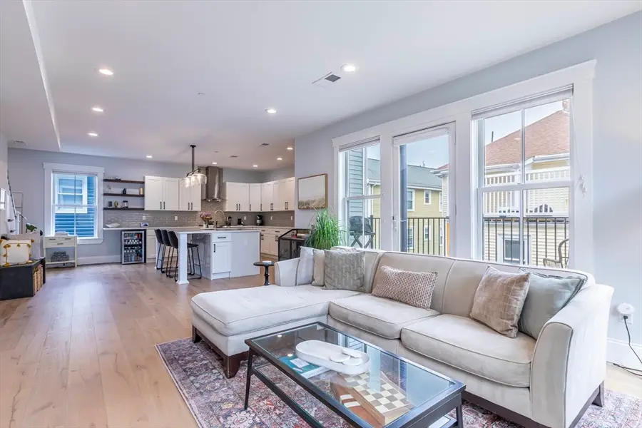 66 Fawndale Rd #3, Boston, MA 02131 - #3