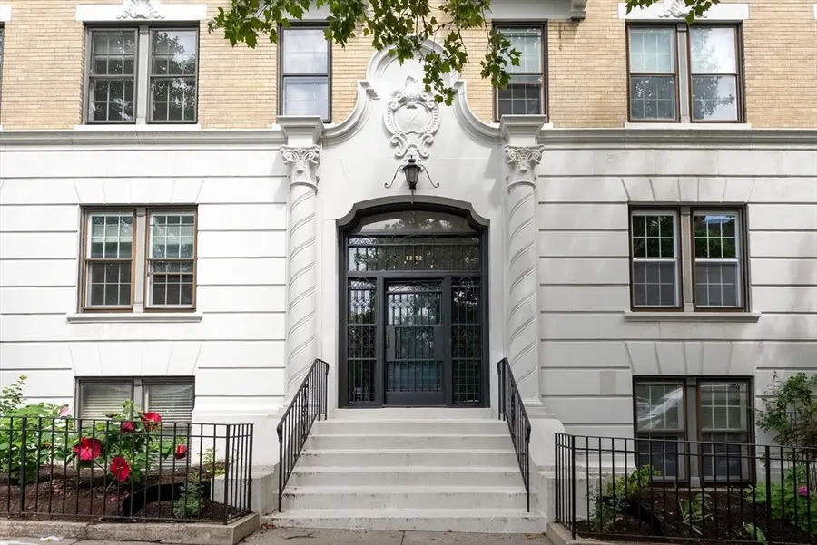 1272 Beacon Street #2, Brookline, MA 02446 - #2