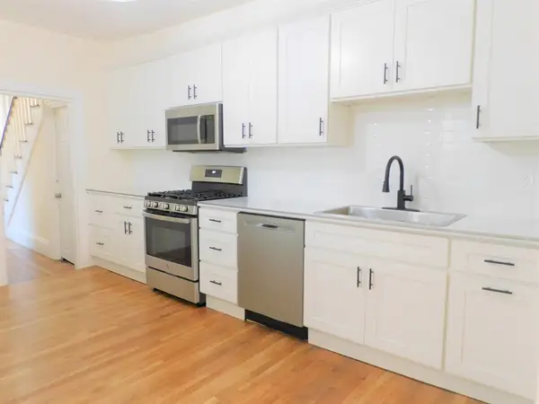 30 Jenkins St, Boston, MA 02127