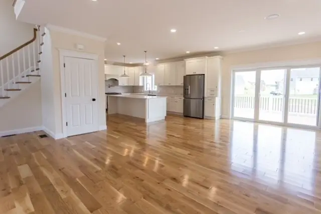18 Cooper Rd, Seekonk, MA 02771 - #3