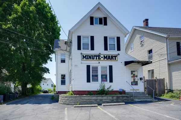 7 Prospect St, Woburn, MA 01801