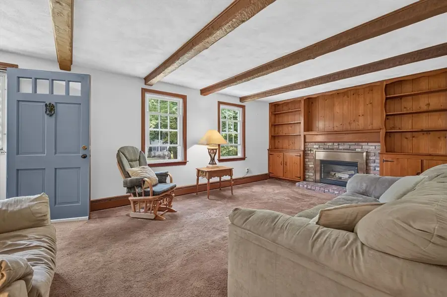 24 Railroad Ave, Taunton, MA 02780 - #3