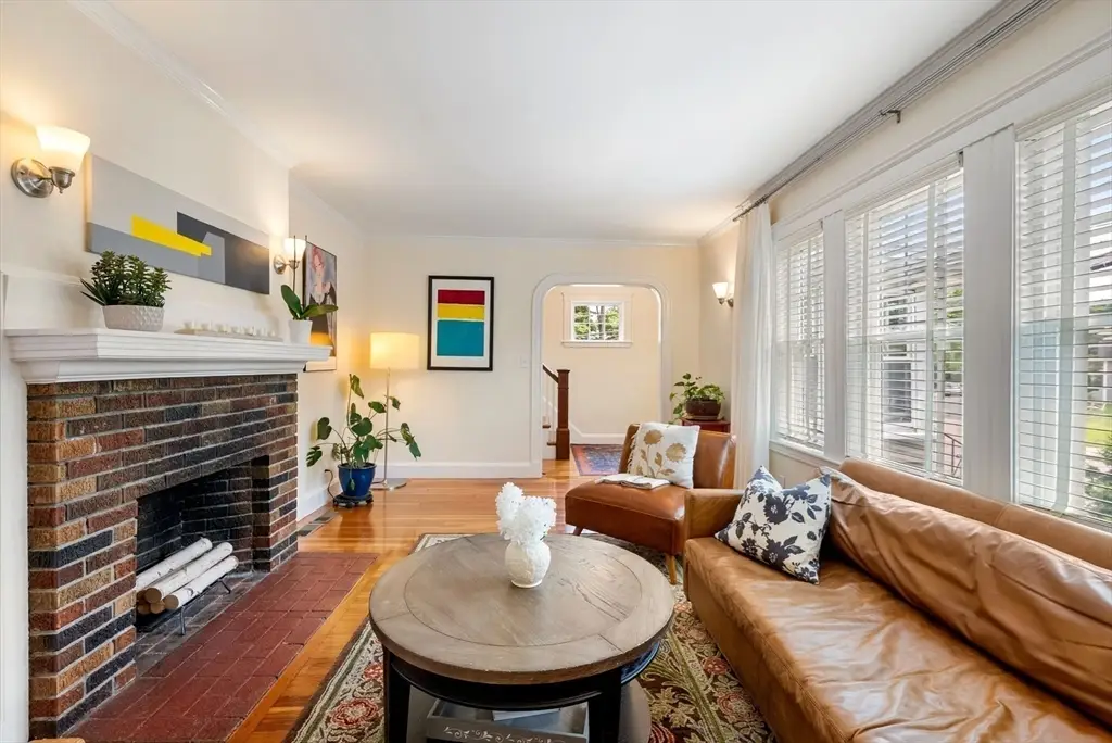 40 Ansonia Road, Boston, MA 02132 - #1