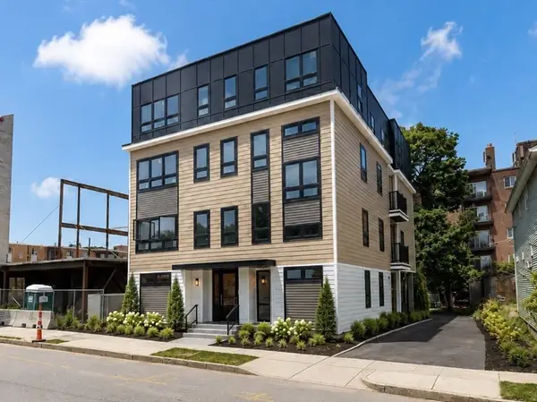 820 Hyde Park Ave. #202, Boston, MA 02136