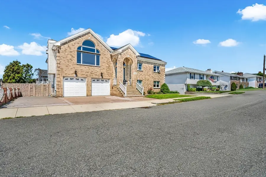 33 Tedford Ave, Revere, MA 02151 - #3