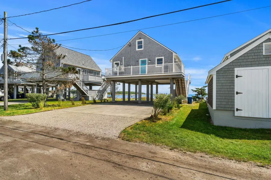 4 Union Ave, Mattapoisett, MA 02739 - #3