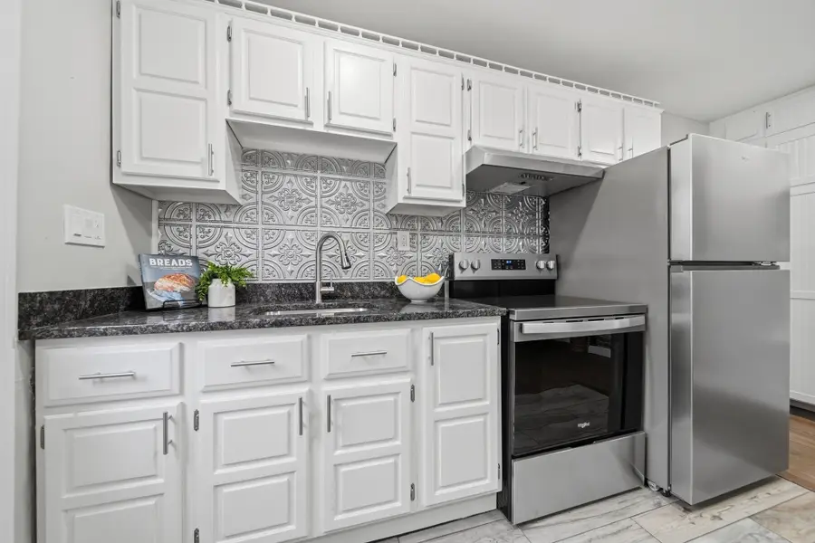 68 Pleasant St #3, Newburyport, MA 01950 - #3