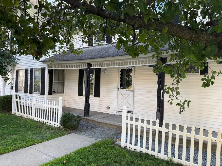 160 Hampshire St, Lowell, MA 01850 - #2