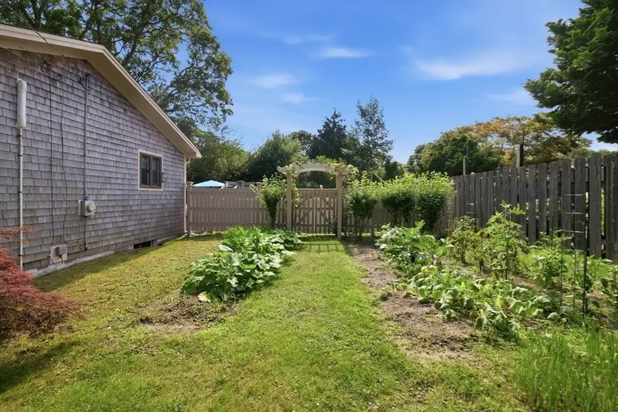 30 Crocker Rd, Falmouth, MA 02536 - #3