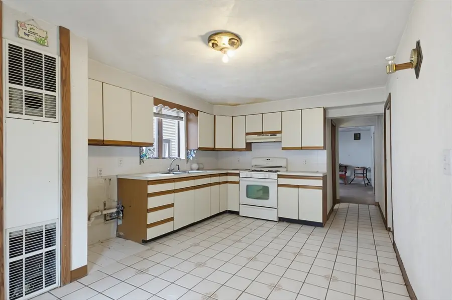 259 Havre St, Boston, MA 02128 - #3