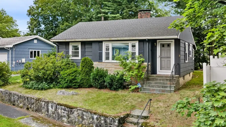 7 Edgehill Rd, Swampscott, MA 01907 - #3