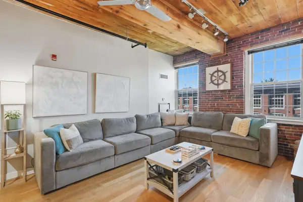 130 John Street #358, Lowell, MA 01852