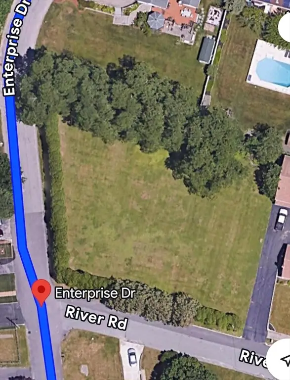 LOT 1 River Rd, Somerset, MA 02725