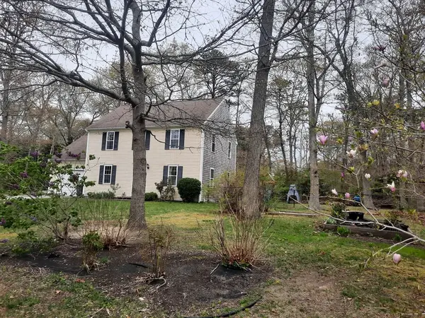 8 Patricks Way, Sandwich, MA 02644