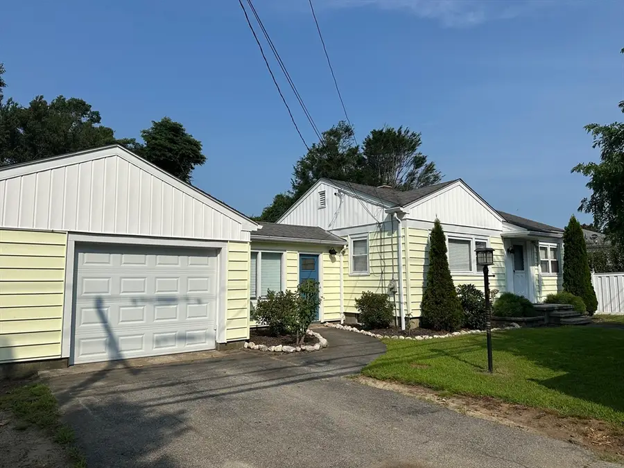 79 Cross Rd., Dartmouth, MA 02747 - #2