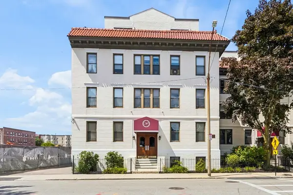 33 Brainerd Rd #109, Boston, MA 02134