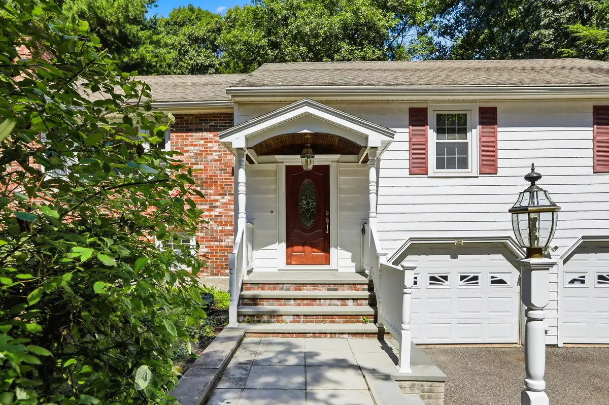 110 Thornberry Road, Winchester, MA 01890 - #1