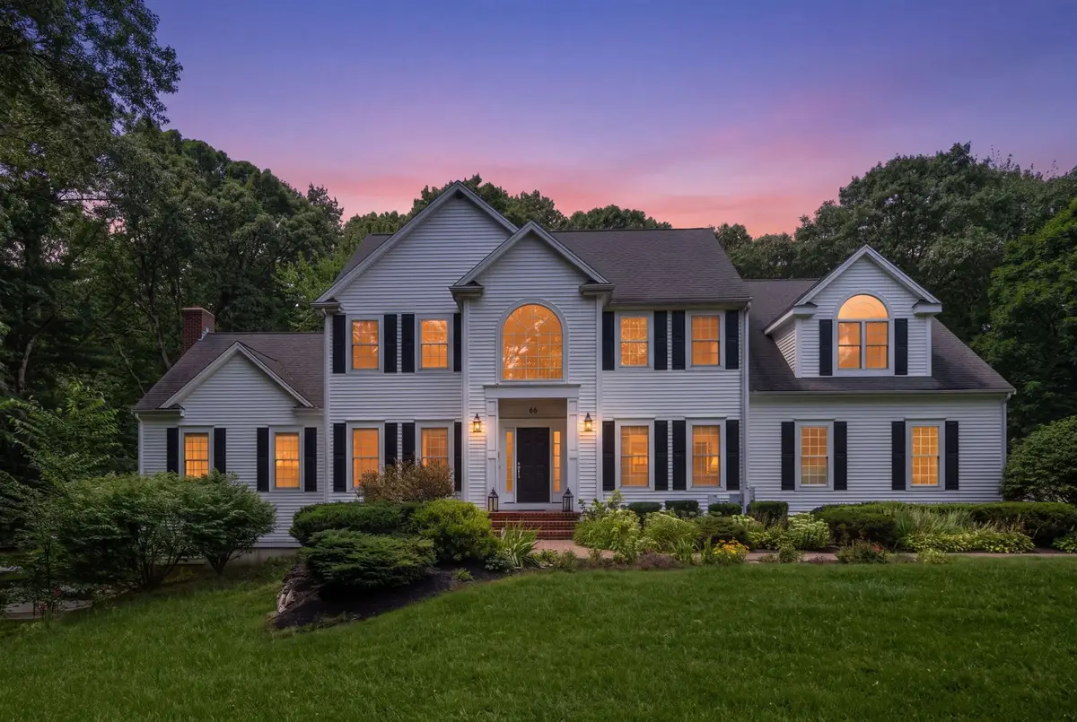 66 Glenview St, Upton, MA 01568 - #1