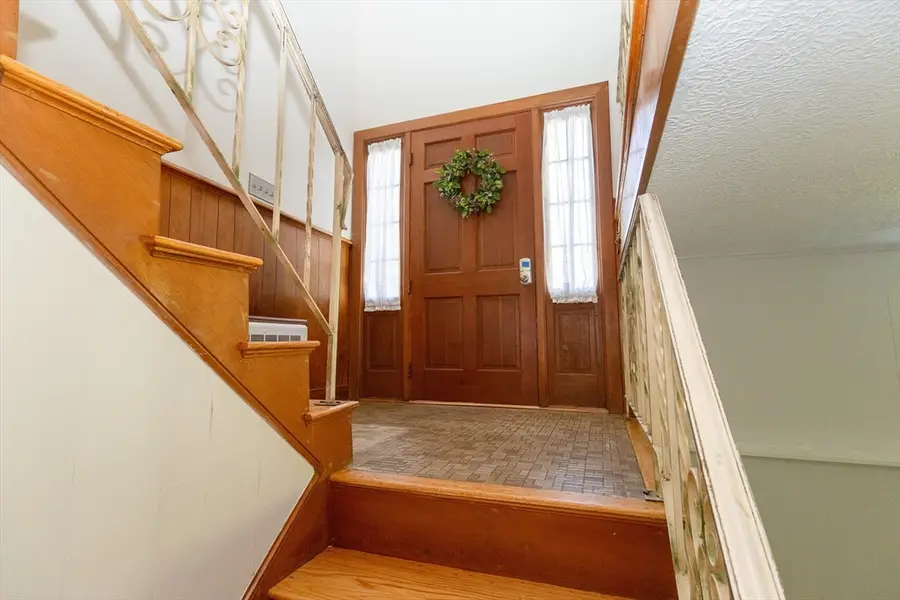 58 Lyons Dr, Westwood, MA 02090 - #3