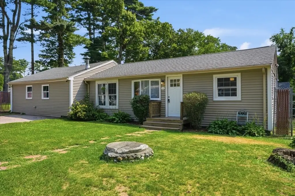 11 3rd Ave., Lakeville, MA 02347 - #1