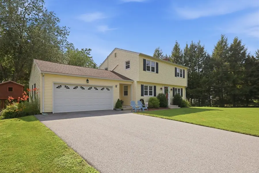 30 Decorie Dr, Wilbraham, MA 01095 - #3