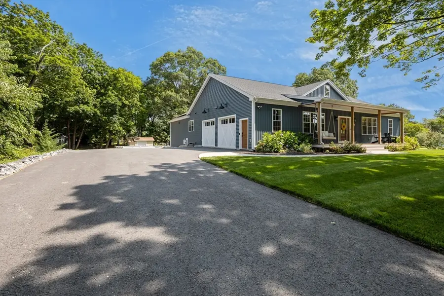 18 Willis Ave, Seekonk, MA 02771 - #2