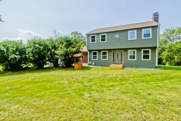 184 Pitcher St, Montgomery, MA 01085