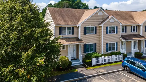 33 Freedom Cir #33, Pembroke, MA 02359