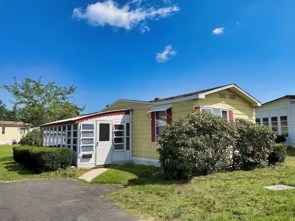 4 Fair Lane, Westfield, MA 01085