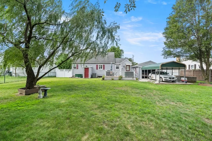 14 Richard Cir, Woburn, MA 01801 - #3