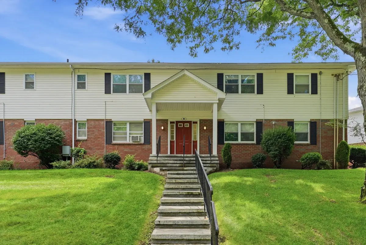 90 Colonial Circle #D, Chicopee, MA 01020 - #1