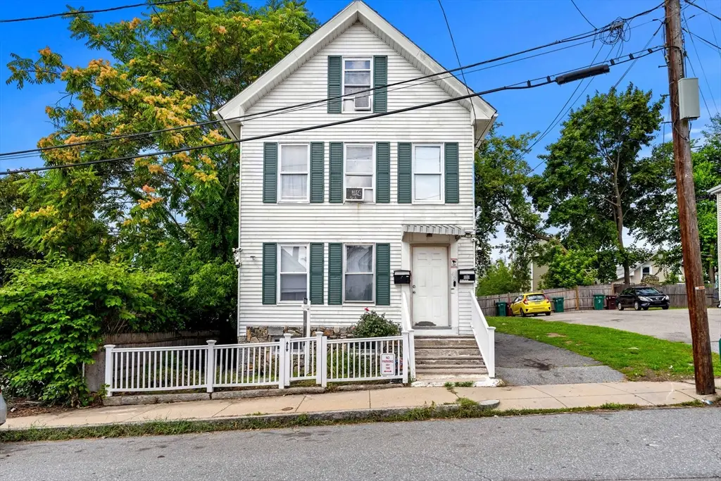 42 Albion Street, Lowell, MA 01850 - #1