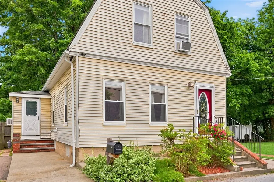 10 Sumner Ave, Middleboro, MA 02346 - #3