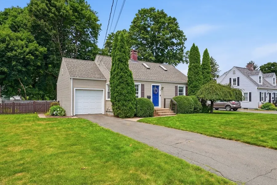 83 Lindbergh Blvd, Westfield, MA 01085 - #2