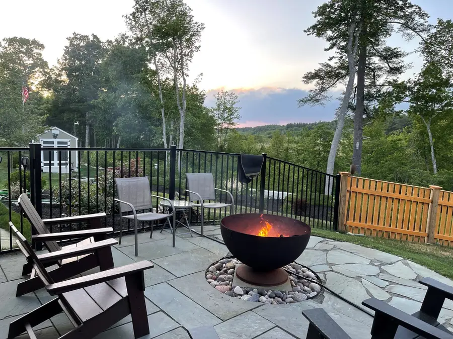 31 Bristol Road, Pembroke, MA 02359 - #3
