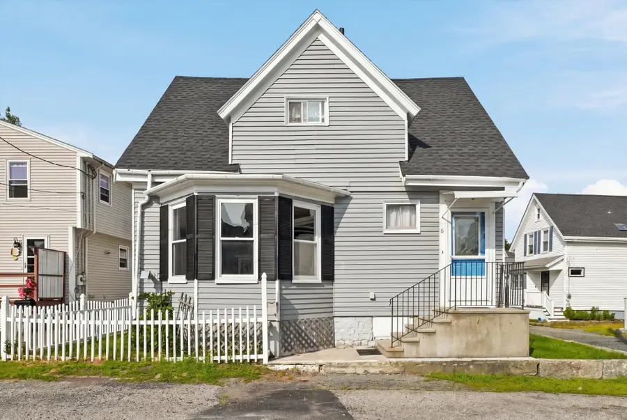 8 Sylvan Street, Gloucester, MA 01930 - #2