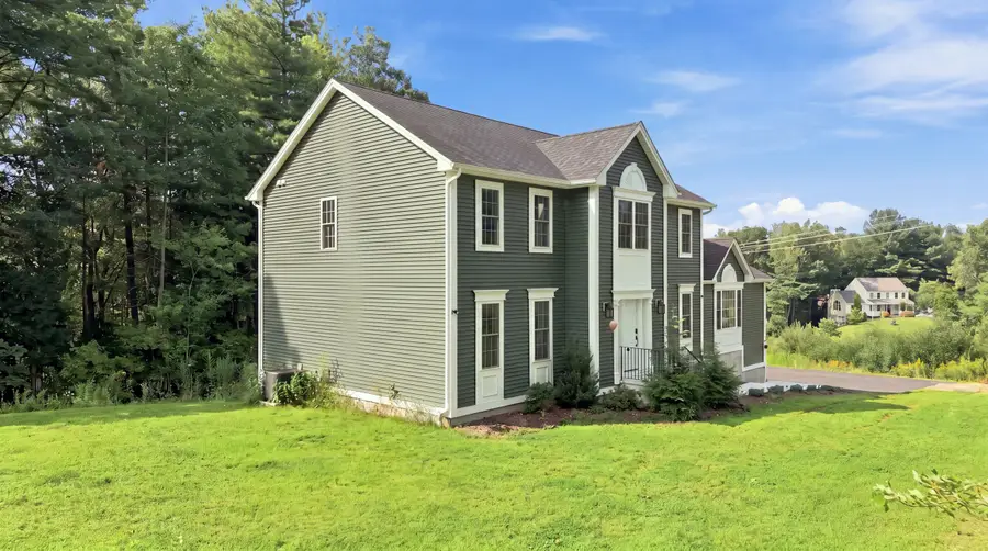 25 Greenbriar Dr, Shrewsbury, MA 01545 - #2