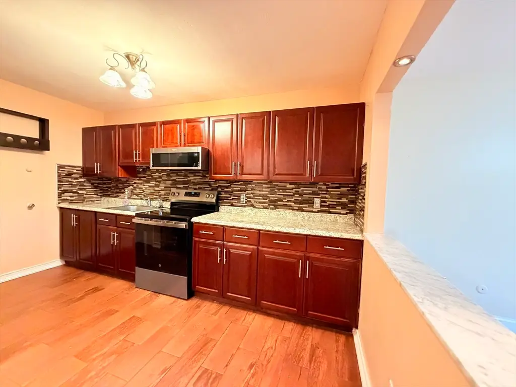 116 Spring. St #C10, Boston, MA 02132 - #1