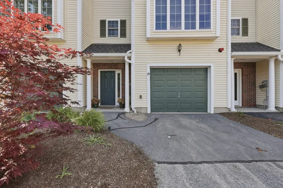 28 Groveland Commons Way #28, Groveland, MA 01834 - #2