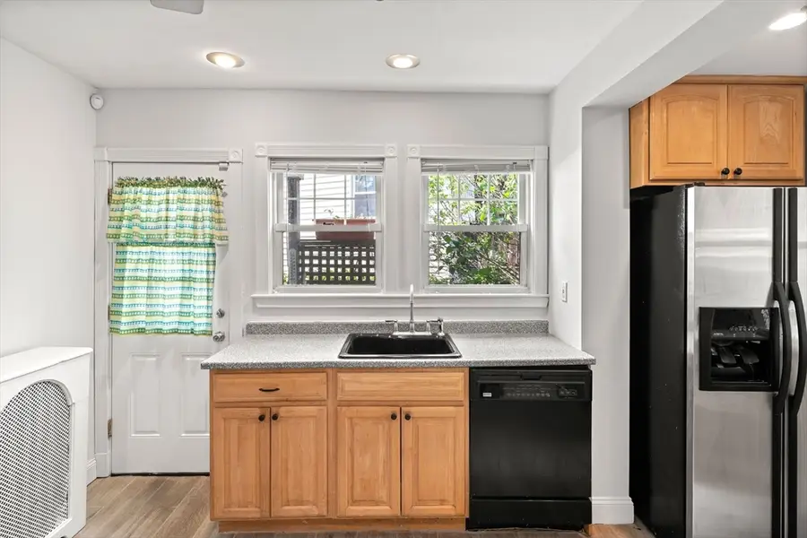 12 Oakridge Street, Boston, MA 02124 - #3