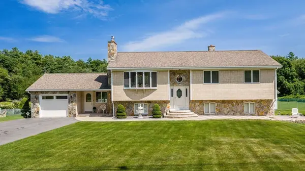 38 Cushing Ln, Acushnet, MA 02743