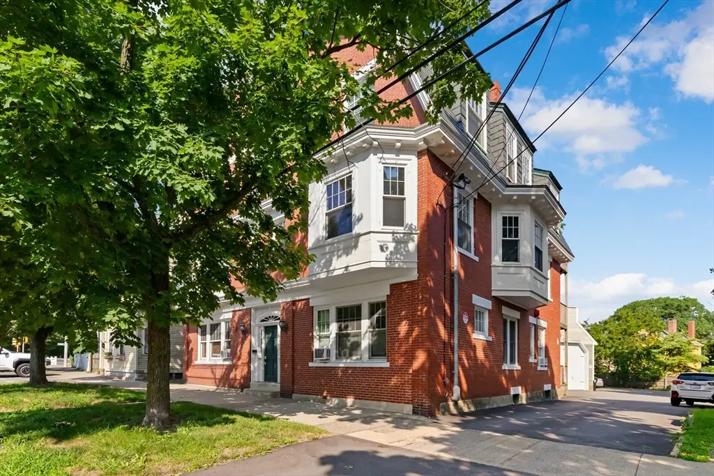 42 Broad St #3, Salem, MA 01970 - #1