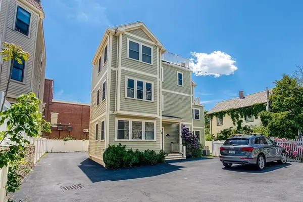 24 Custer St #1, Boston, MA 02130