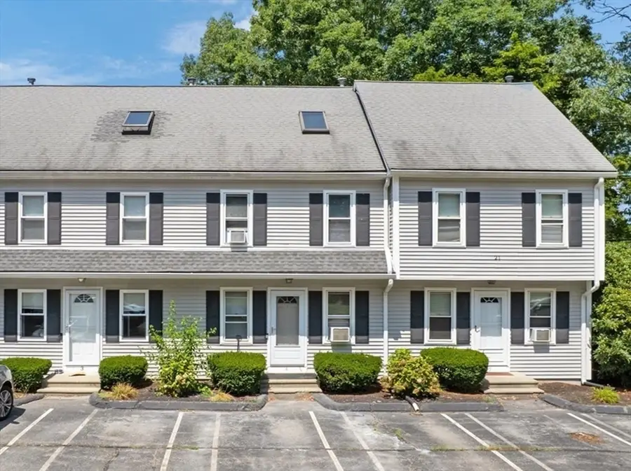 21 Milk St #4, Attleboro, MA 02703 - #2