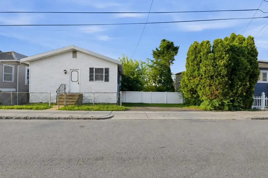 66 Calumet St, Revere, MA 02151 - #2