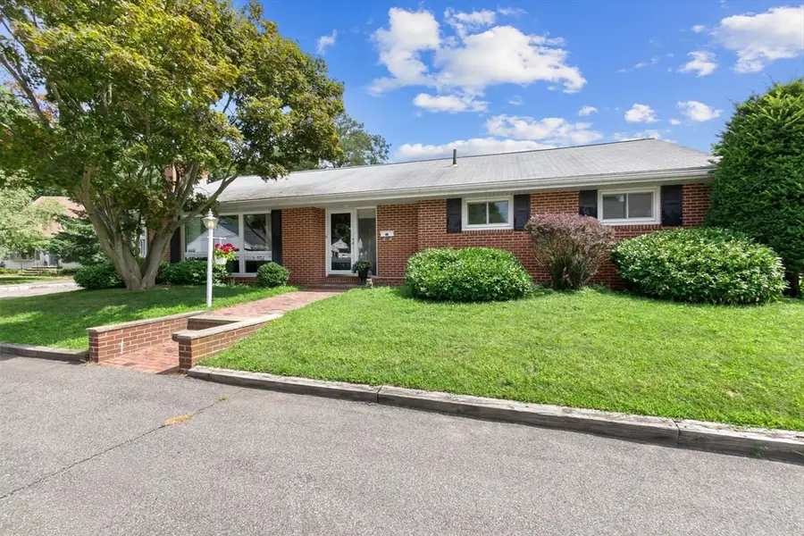 3 Carter Rd, Woburn, MA 01801 - #2