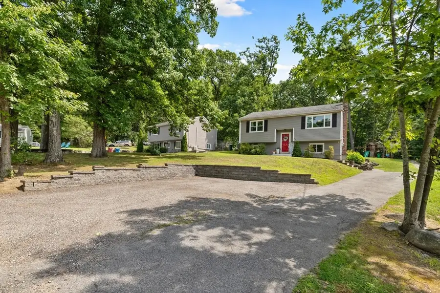 133 Willowdale Rd, Tyngsboro, MA 01879 - #2