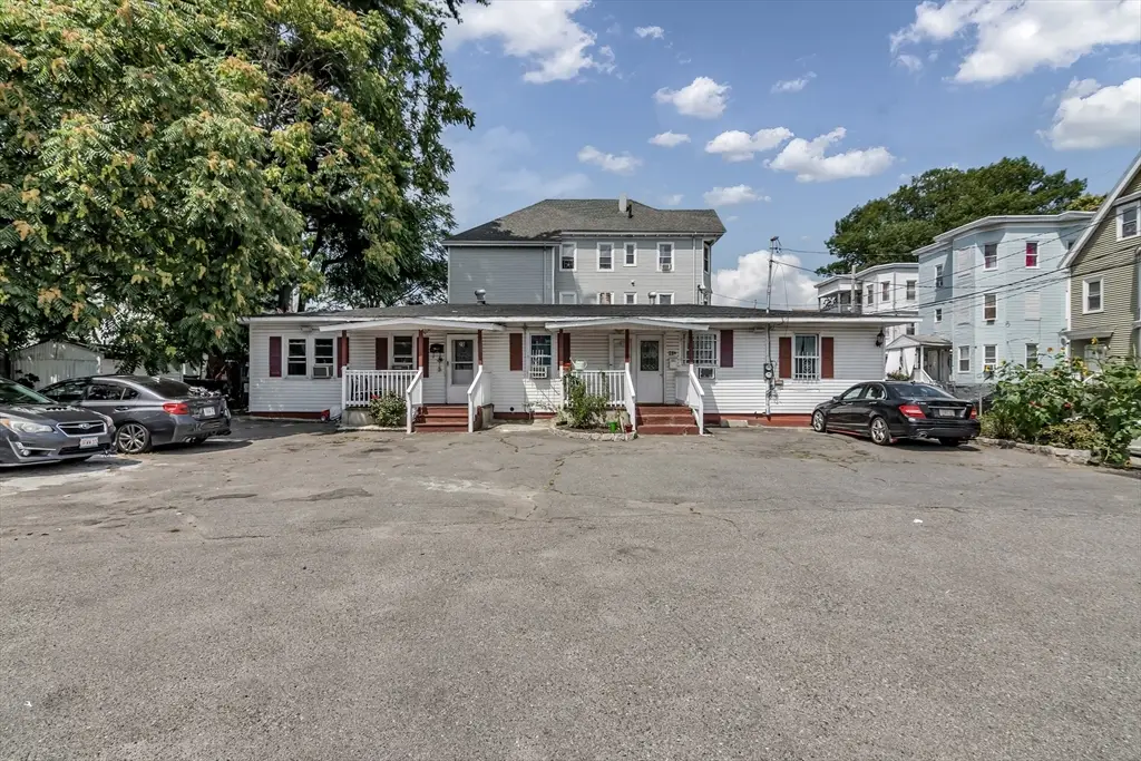 28 Exchange St, Lawrence, MA 01841 - #1