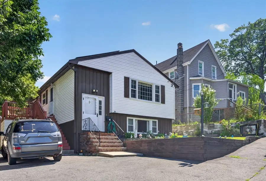 39 Mountain Ave, Saugus, MA 01906 - #2